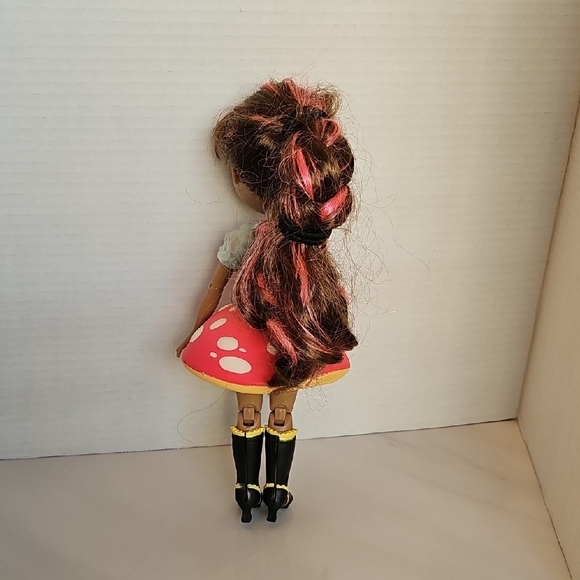 Fidgie Friends Fairy Garden Doll with Pink Dress - Picture 5 of 8